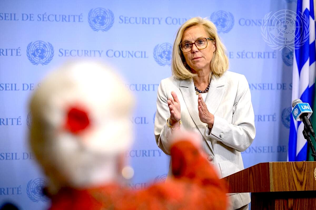 Kaag with reporters on May 28, 2025, after a Security Council meeting on the situation in the Middle East. (U.N. Photo/ Loey Felipe)
