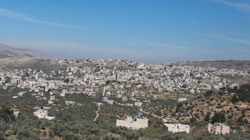 11 European countries plus Canada vow restrictions on trade with illegal Israeli settlements